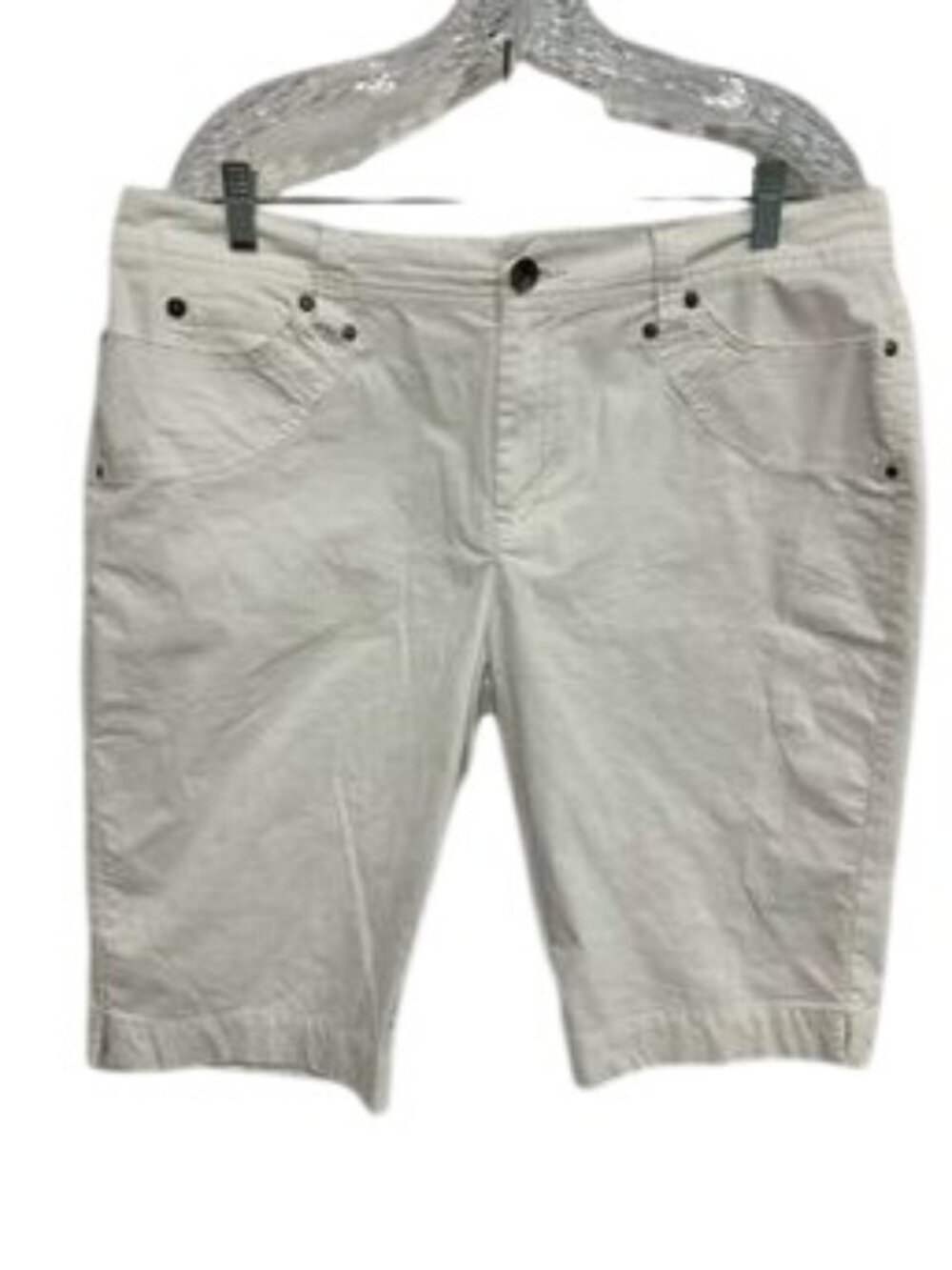 Gloria Vanderbilt 16 White Cotton Blend Bermuda Pocket Shorts Old Money Resort